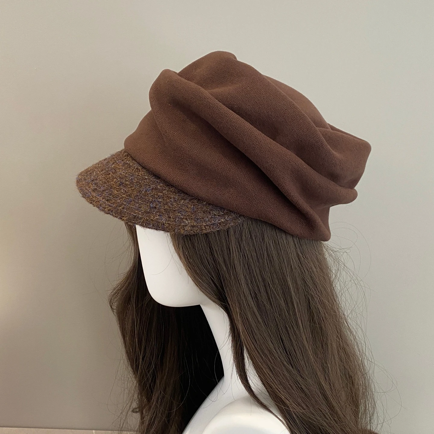 Vintage Irregular Pleated Design Solid Color Berets for Women Autumn Winter Casual Warm Versatile Literary Retro Painter Hats