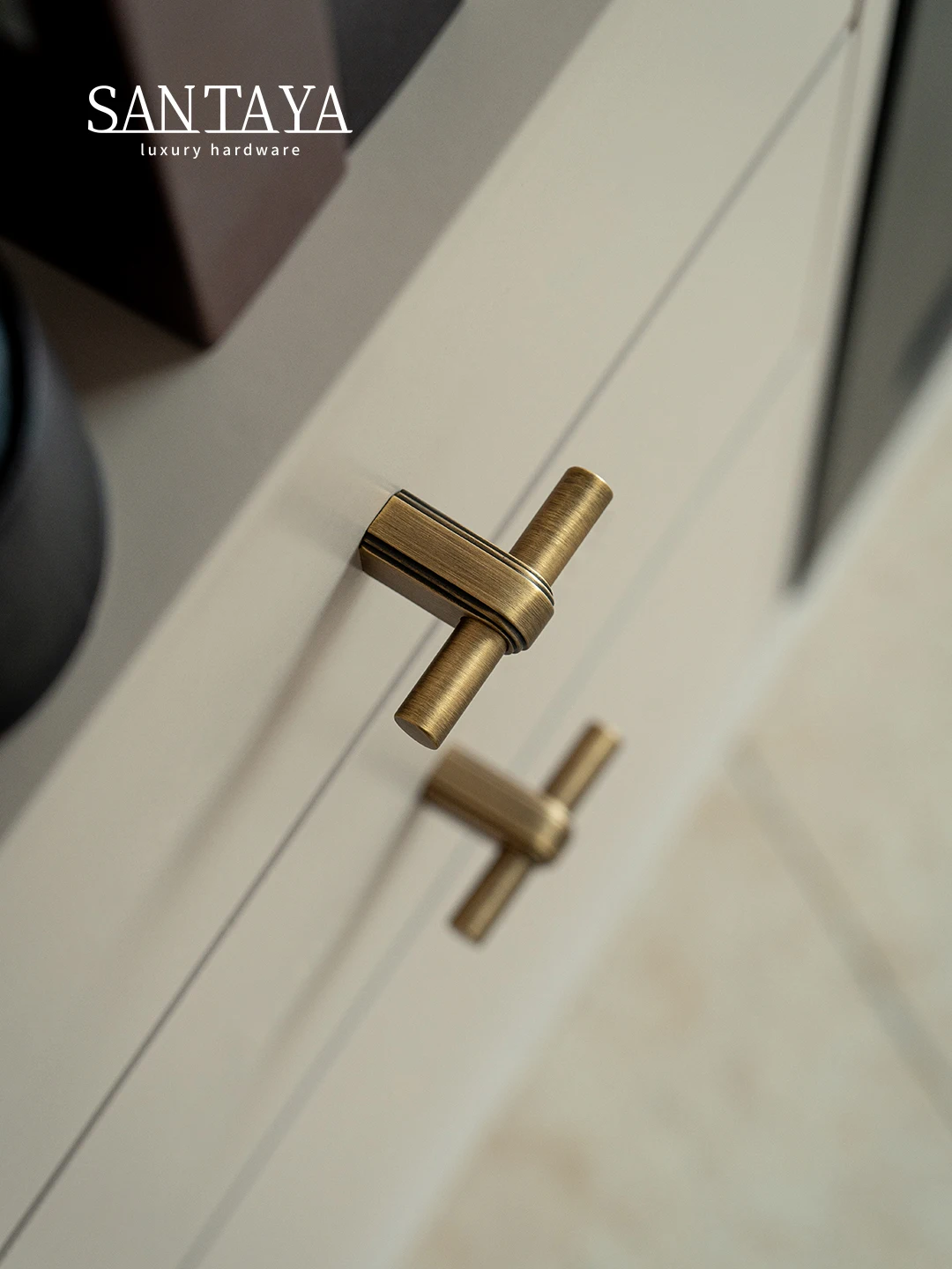 Santaya มือจับตู้ครัวทองเหลืองขัดเงาแบบโบราณ มือจับลิ้นชักตู้เสื้อผ้าห้องนอน มือจับเฟอร์นิเจอร์แบบยาวรูปตัว T