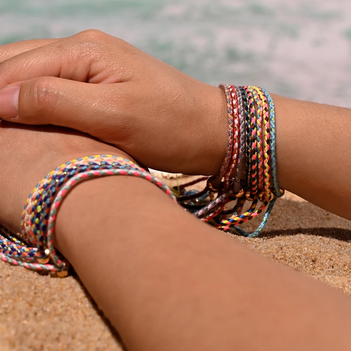 سوار شرابة بوهيمي للصداقة للنساء ، موضة الفتيات ، نمط الشاطئ الصيفي ، أساور جميلة ، 15 في اللوت