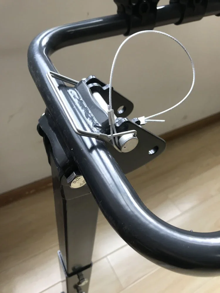 Individually Strapped Secure Protect Bike Thickened Bottom Frame Keeps Away From Vehicle Bicycle Rack