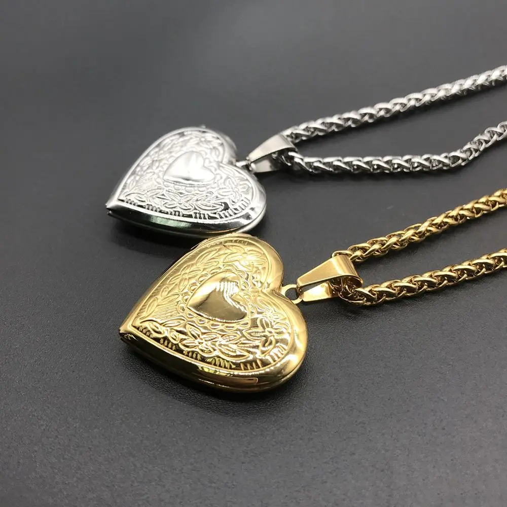 Diamond Heart Shaped Photo Picture Locket Necklace Romantic Custom Love Secret Message Pendant Necklace For Lover Couples Gift