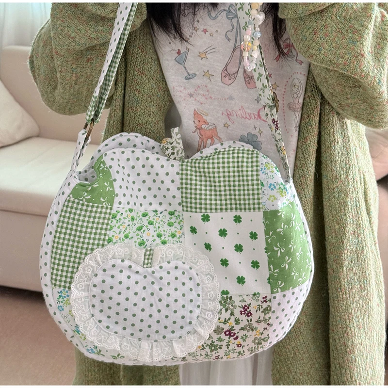 Patchwork-Stoff-Umhängetasche, Apfelförmige Handtasche mit Blumen- und Punktmuster für Damen, Mädchen, Studenten, Cottagecore, süße Handtasche – Detail 10
