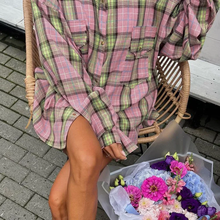 Damen Casual Vielseitiges Kariertes Hemd Herbst Retro Elegantes Revers Lose Strickjacke Top Rosa Bedruckte Langarm-Einzelknopfbluse