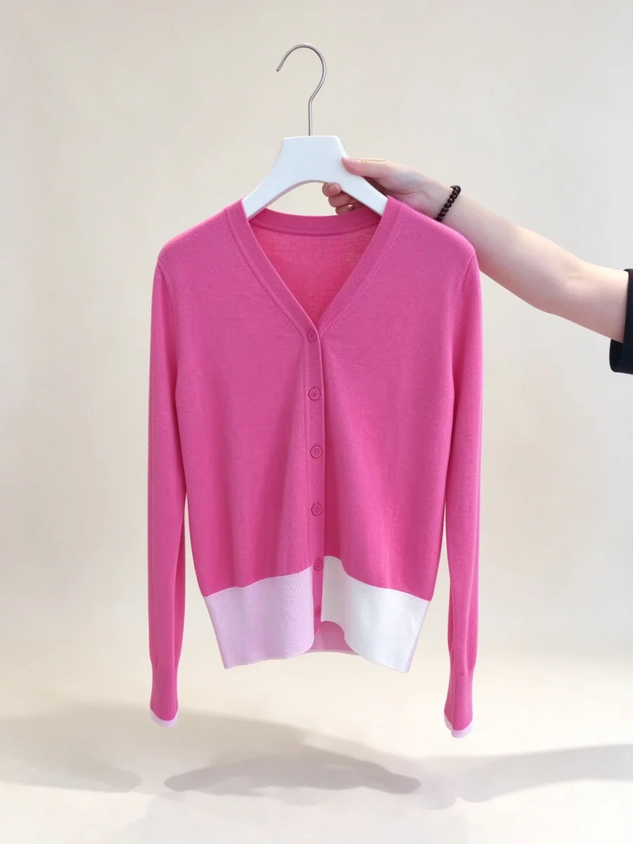 2026 Women Golf Autumn Winter V Neck Wool Cardigan Soft Warm Comfortable Age-reducing Long Sleeve Ladies Golf Knitwear