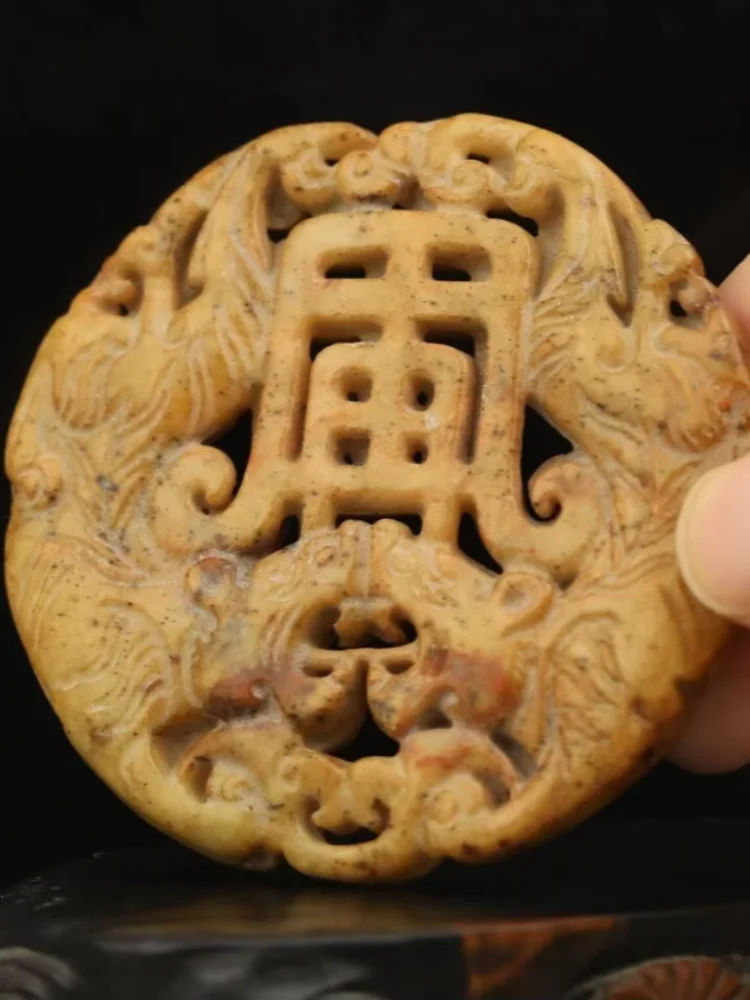 Old Natural Jade Hand-Carved Statue of Double Dragon Statue Nice Art Work Folk Collection of Retro Handicrafts