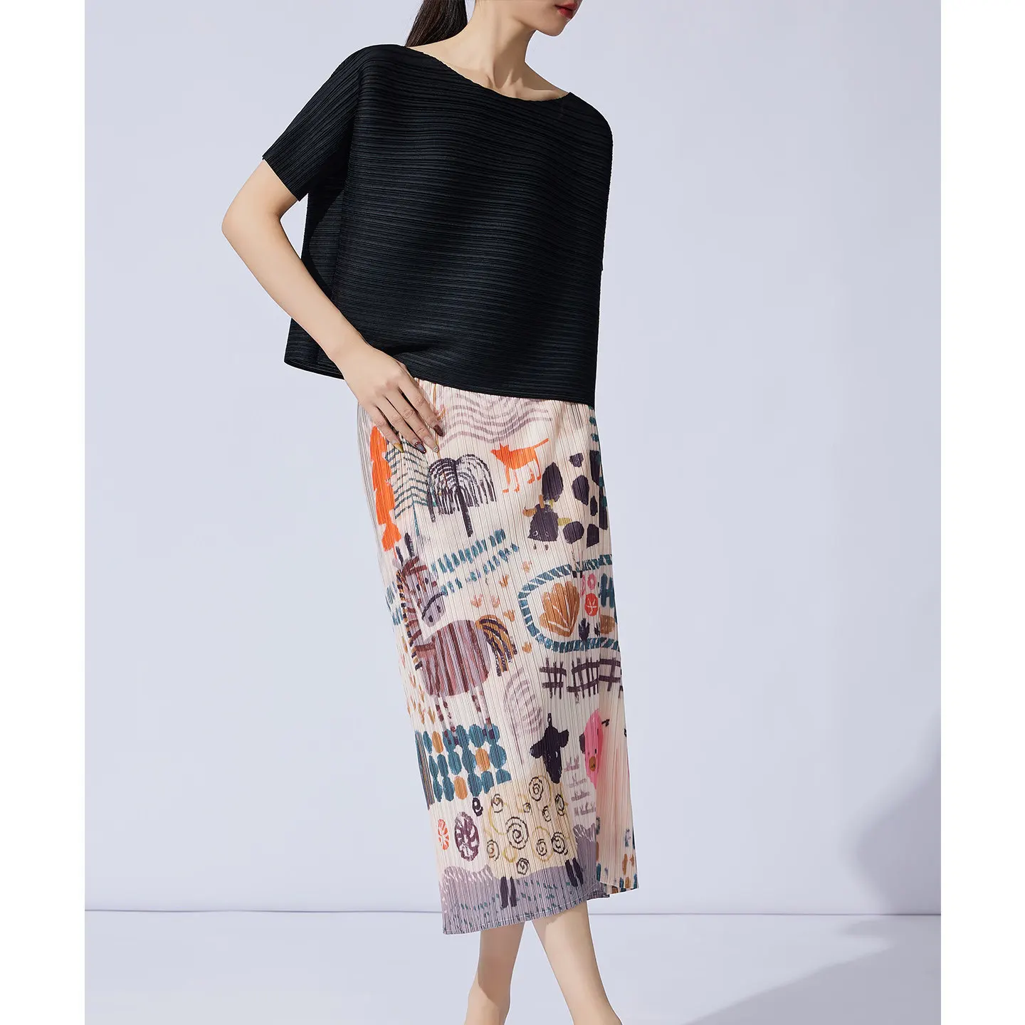 

Miyake Fold 2026 Spring and Summer New Fashionable High End Fold Top Printed Half Length Skirt Women's Look Thin Versatile Set