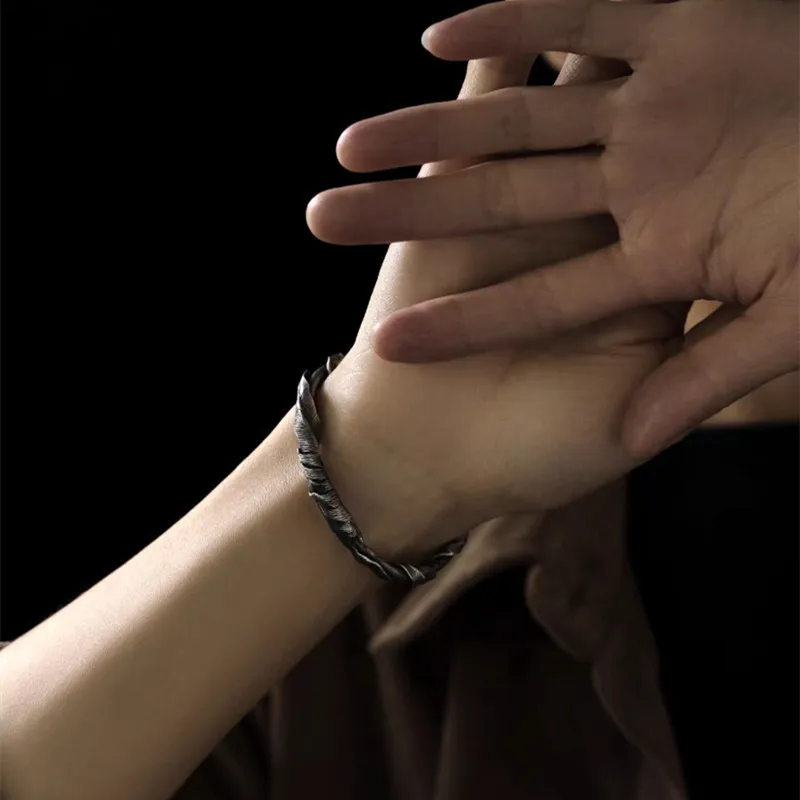 XIYANIKE Male Retro Carved Feather Cuff Bracelet For Men Women Punk Fashion New Jewelry Couple Gift Party Birthday