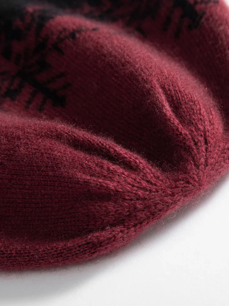 2023 Wool Cashmere Jacquard Knitted Beanies Women Snowflake Caps Christmas Present Hat Mens Winter Thick Cashmere Warm Bonnet