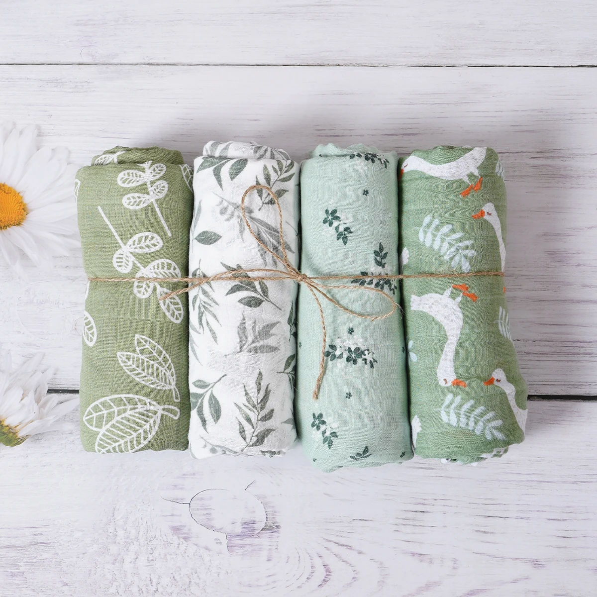 Elinfant 100% Cotton 4PCS Muslin Swaddle Blankets,120*110cm Bamboo Cotton Newborn Baby Bath Towel Wrap