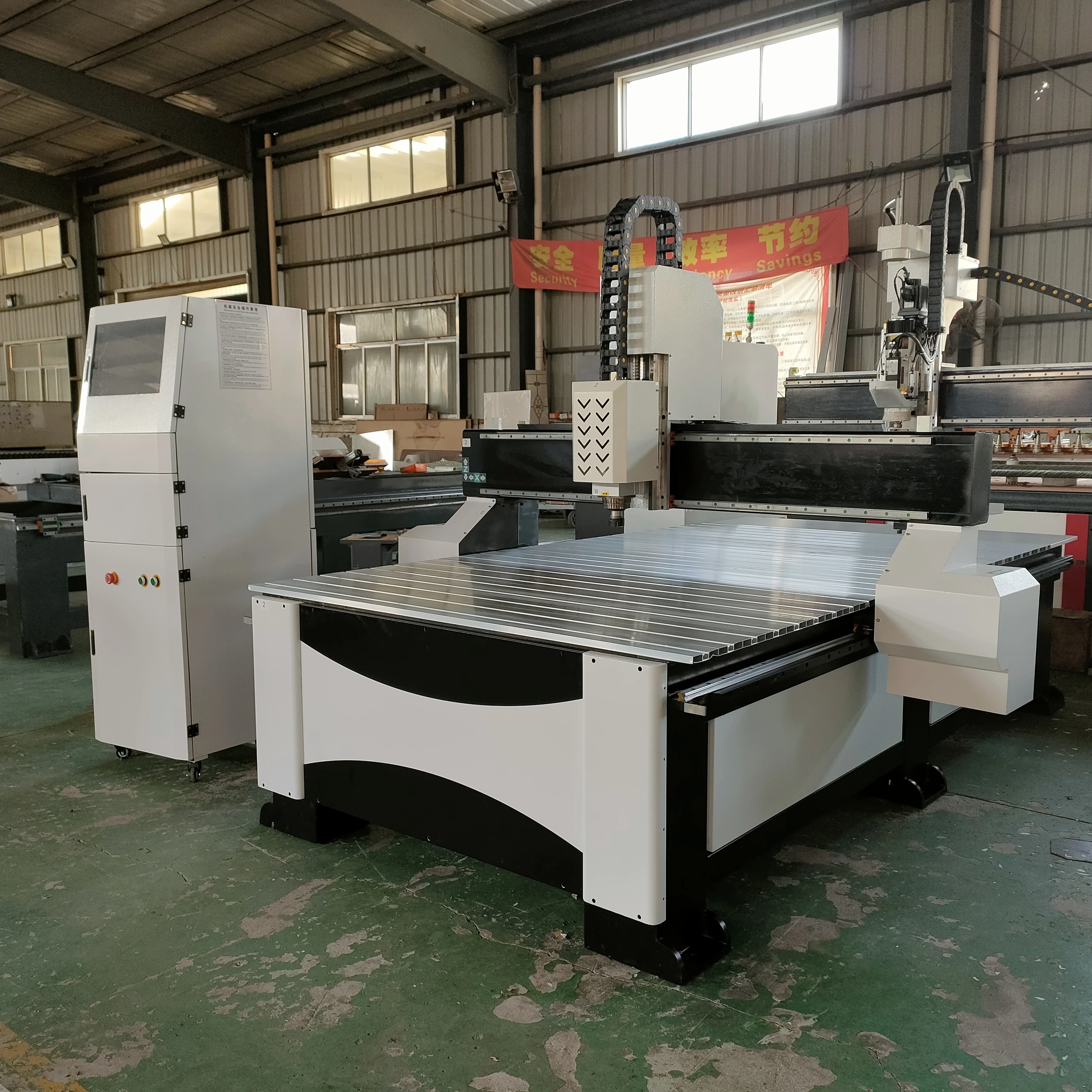 Hot Sale 4*8ft 1325 CNC Engraving Router Machine for Wood MDF Acrylic 3 Axis Furniture Making Single Spindle NC Studio Control view 6