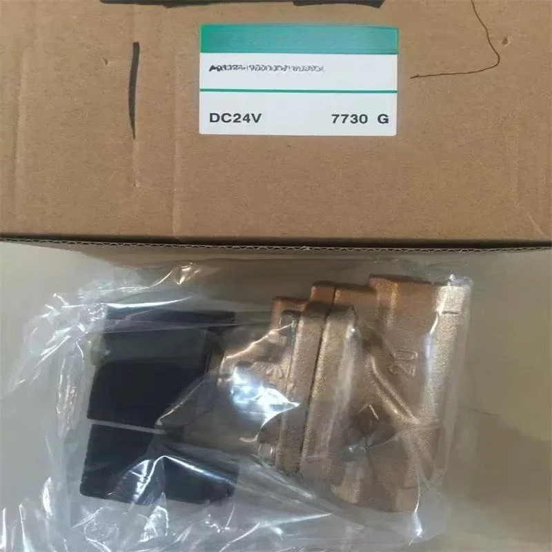 محرك المكبس AP11-25A-03A-AC220V/15A-C2E-AC220V