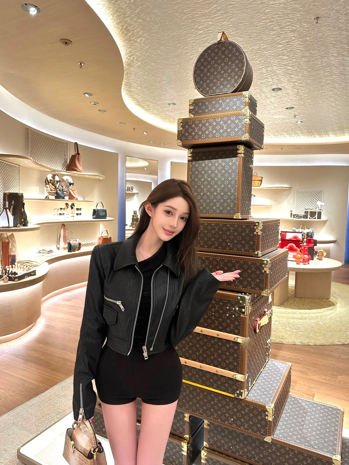 

High Quali Classic Collar ort Loose PU Leather Jaet Textured Sensation Manhattan Island Sle Chill er Women's Coat