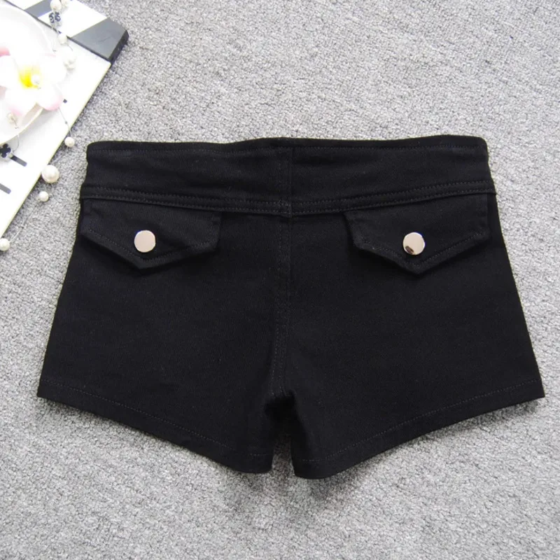 Rivet Punk Style Black Denim Shorts Metal Buckle Design Gothic Hot Pants High Waist Sexy Slim Shorts High Street Women's Shorts