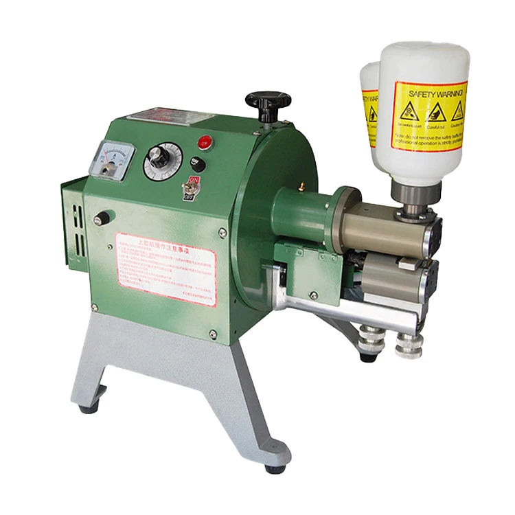 

The Factory Supplies Fully Automatic Gluing Machines for Shoe Uppers and Leather Goods