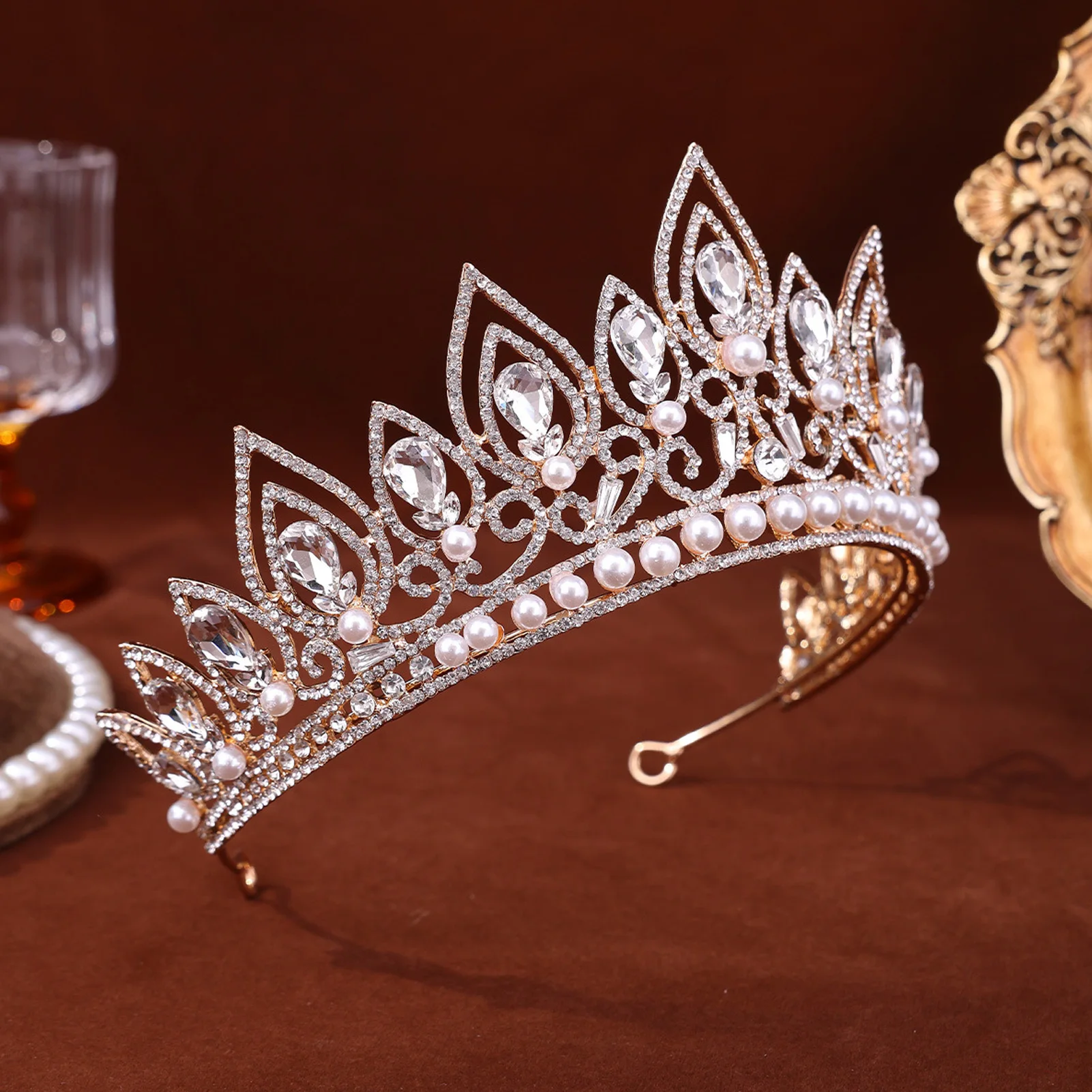 

Роскошные барочные короны и тиары с кристаллами и жемчугом для женщин, аксессуары для волос на выпускной, свадьбу, вечеринку, украшения, диадемы, подарки