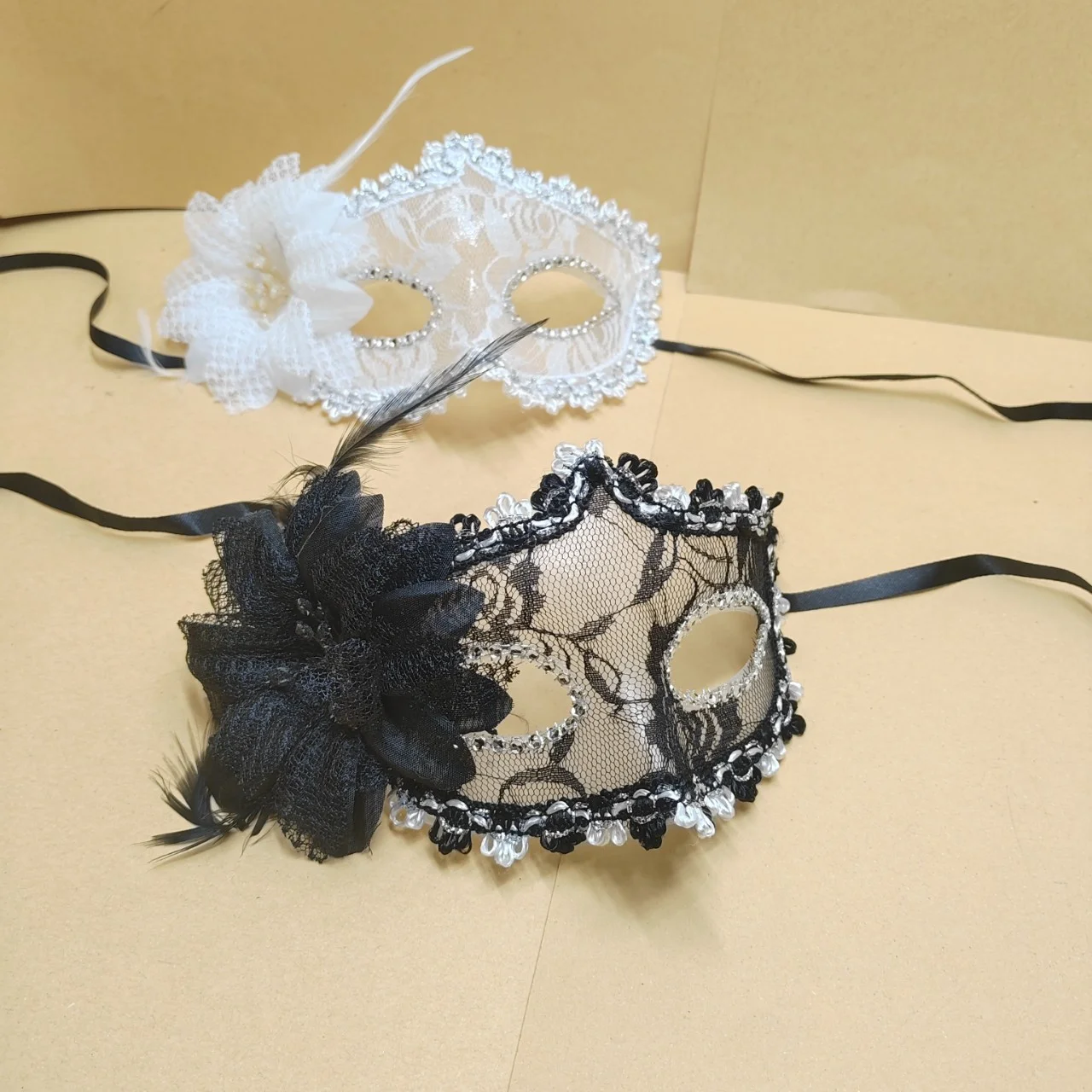 Maskerademasker Delicaat kostuummasker Zijbloemmasker Elegant voor cosplayvrouwen