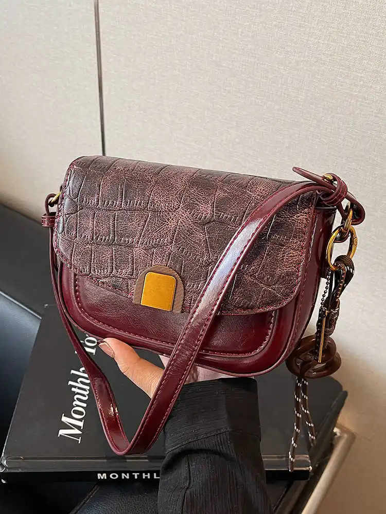 Women Retro Wax Leather One Shoulder Bag Fashion Stone Pattern Underarm Small Square Bag Spring Autumn Versatile Crossbody Bag