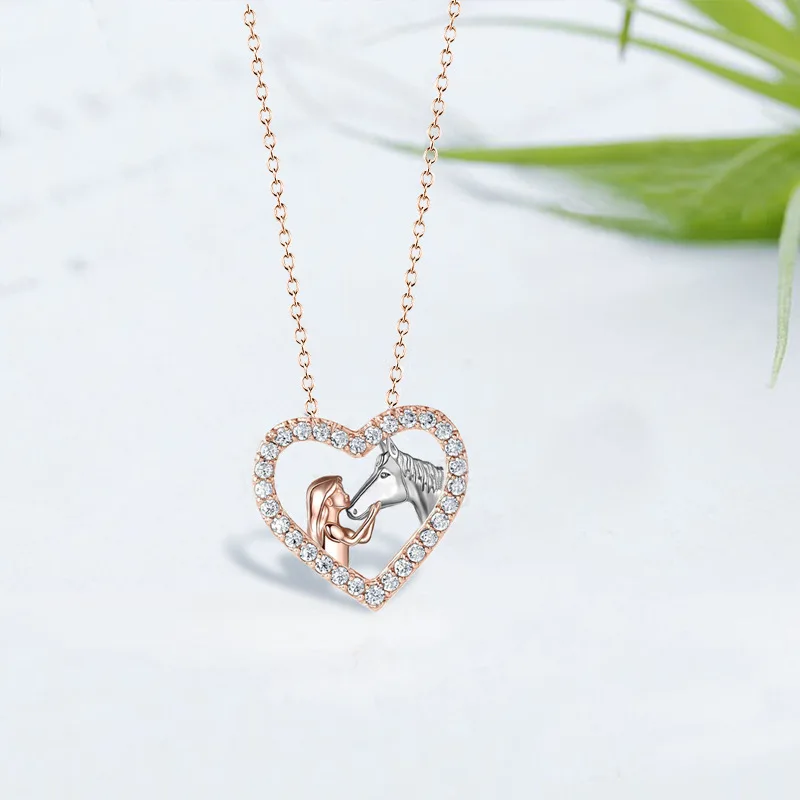 Fashion Women and Horse Necklace Heart Zircon Pendant Engagement Necklaces for Women Animal Jewelry Birthday Anniversary Gift