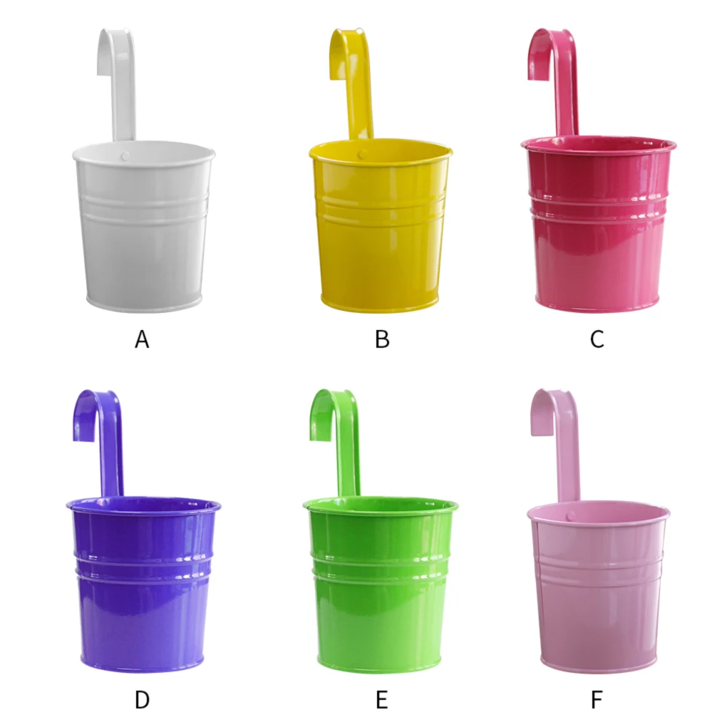 ภาชนะแจกันดอกไม้ตกแต่งติดผนังสำหรับระเบียงถังโลหะขนาดเล็กมีตะขอแขวนกระถางต้นไม้