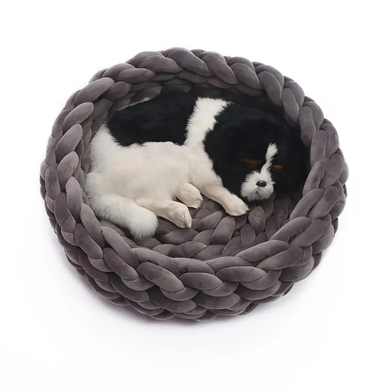 Pet Bed Handmade Soft Cotton Knitted Chunky Yarn Cat Bed Warm Chunky Knitted Cat Nest Dog House Round Dog Basket Cat Bed Cave