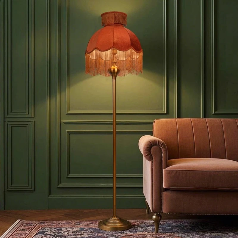 Velvet European Floor Lamp French Vintage Living Room Vertical Bedroom Bedside Decoration Memphis Desk Lamp Floor Lamp