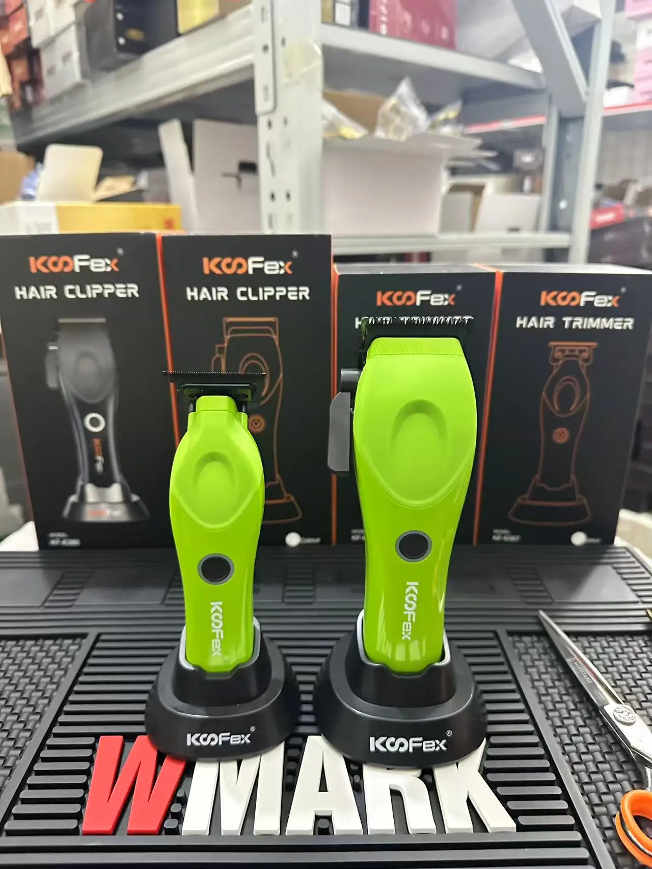 KooTex Electric Thruster High Speed Motor Hair Salon Professional Electric Hair Clipper Cutting Tool 2-piece Set