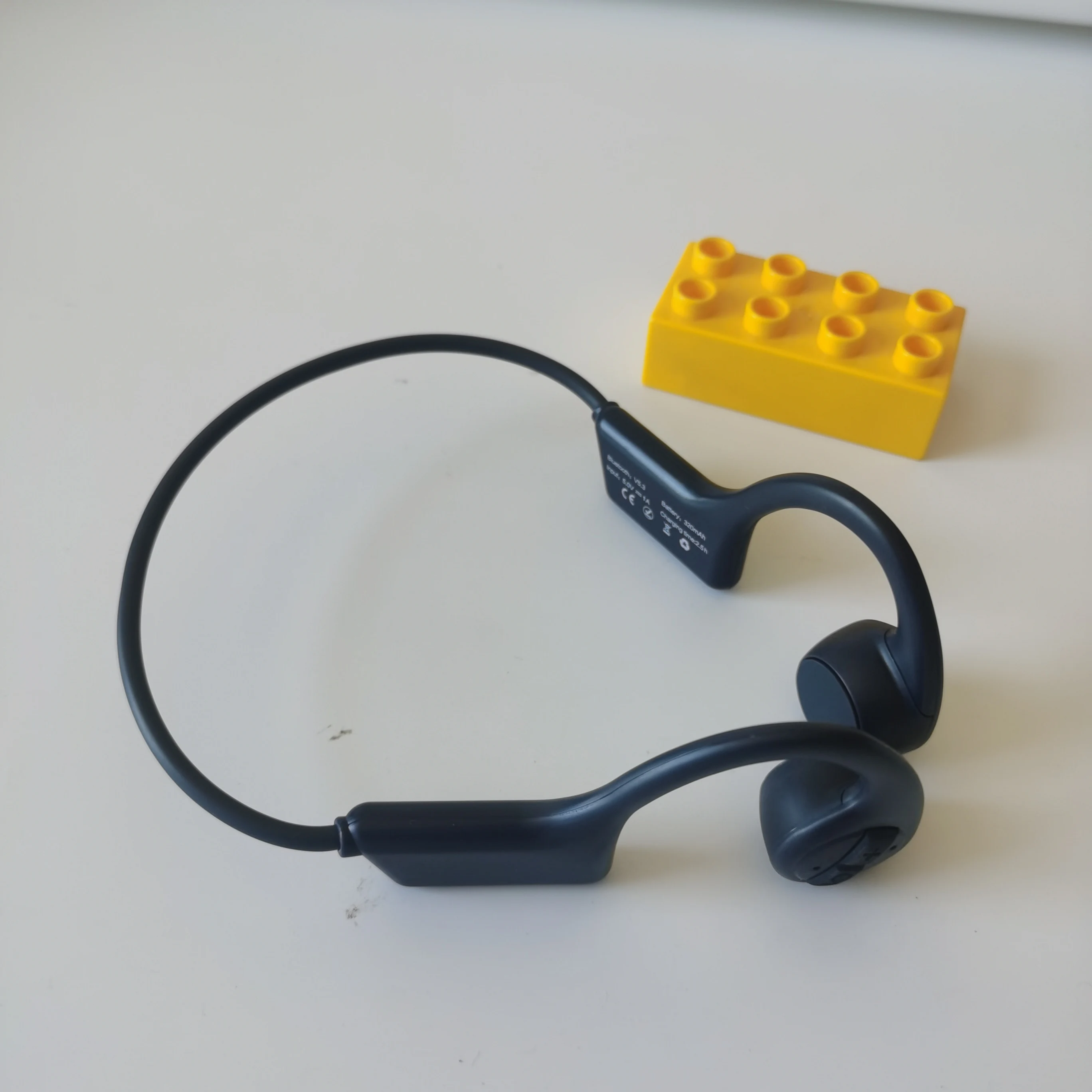 

Спортивная Bluetooth-гарнитура с костной проводимостью, беспроводная связь с открытым ухом, длительное время воспроизведения, IP55, защита от пота со встроенным микрофоном для занятий бегом и спортом