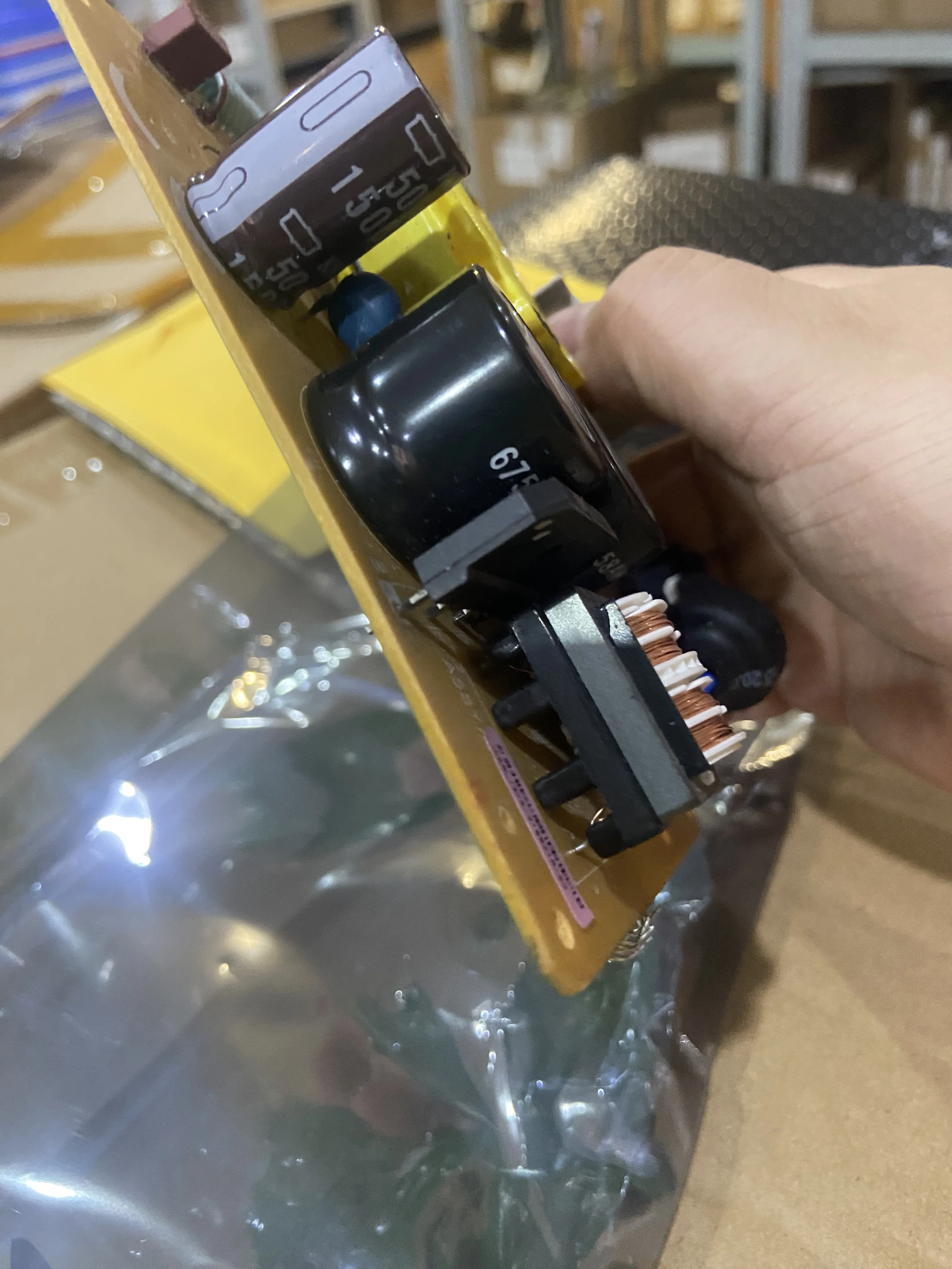 

Плата питания CD81 220 В C698 EPS-124E подходит для EPSON T1100 T1110 ME1100 C1100 WF1100 B1100 L1300 et14000