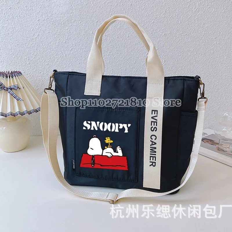 Borsa tote Snoopy Borsa a tracolla in tela impermeabile Semplice simpatico anime Versatile Y2K Harajuku Borsa a tracolla da donna per studenti di moda regalo