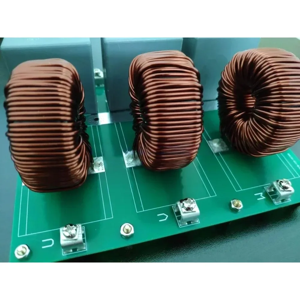 Three-Phase LC SPWM/SVPWM Inverter Low Pass Inductor Capacitor Filter Output Sine
