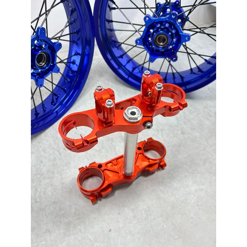 Alloy Wheels Motorcycle Parts Aluminum Tee Clamp for Off-Road Vehicles