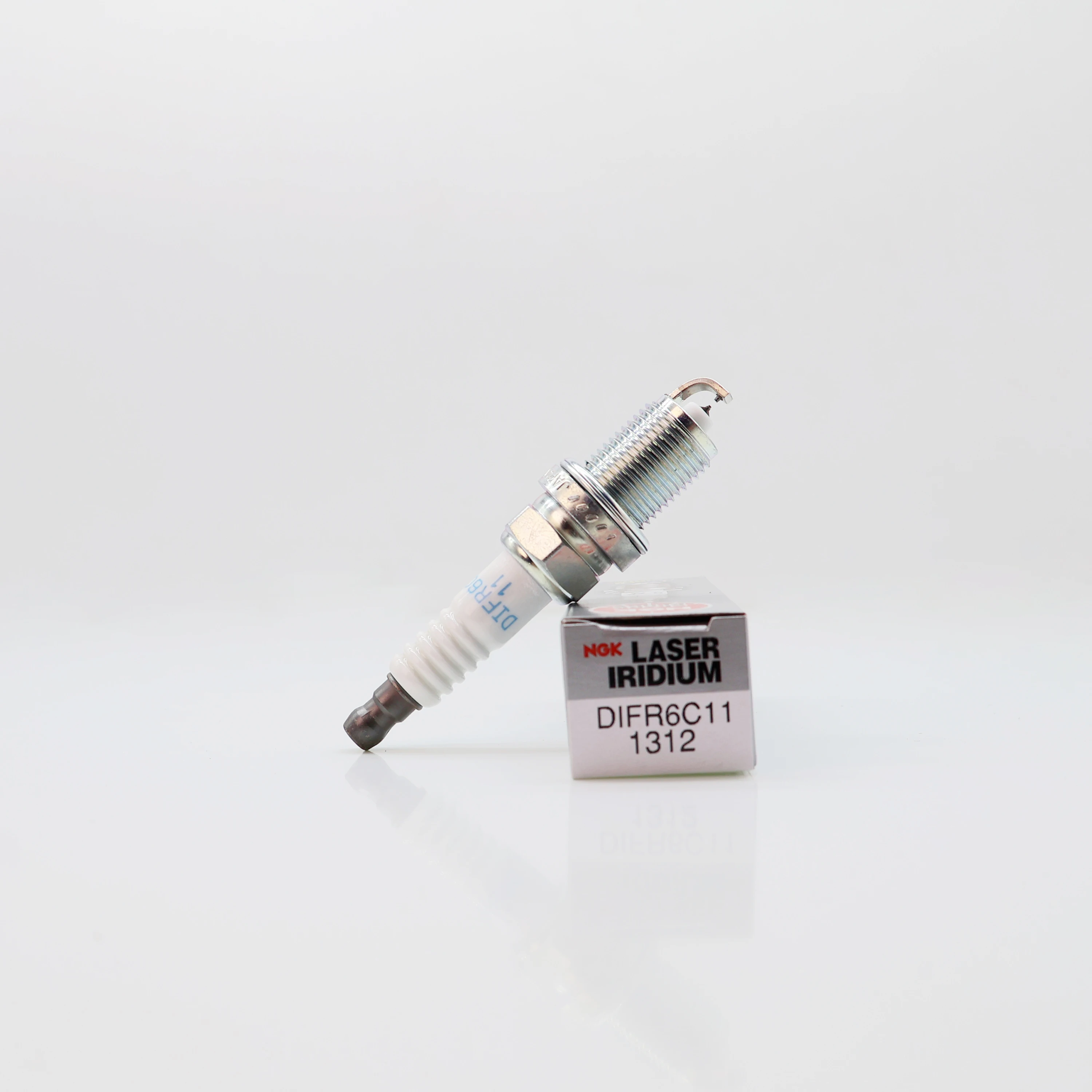 NGK Laser Iridium Spark Plug D - Ngk Spark Plug Laser Iridium 评论和价格