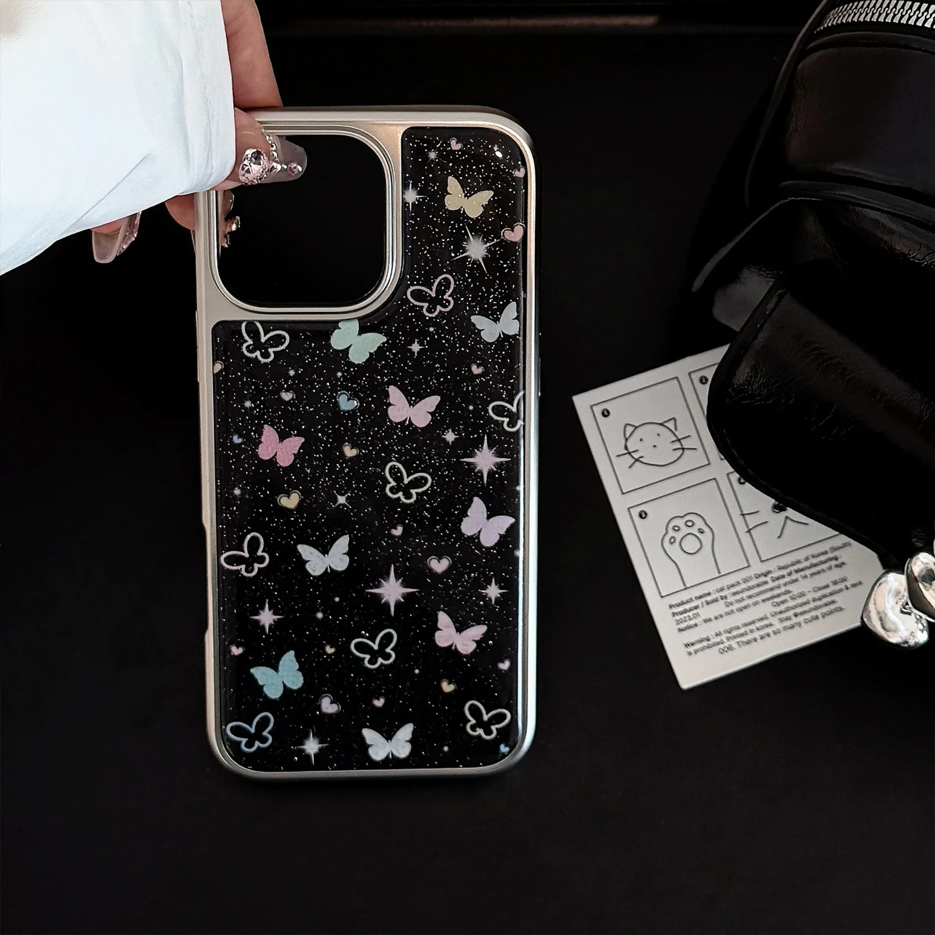 Coque de téléphone coréenne à plein écran avec bordure argentée et paillettes papillon, étui rigide antichoc pour iPhone 17 15 13 12 14 16 Pro Max
