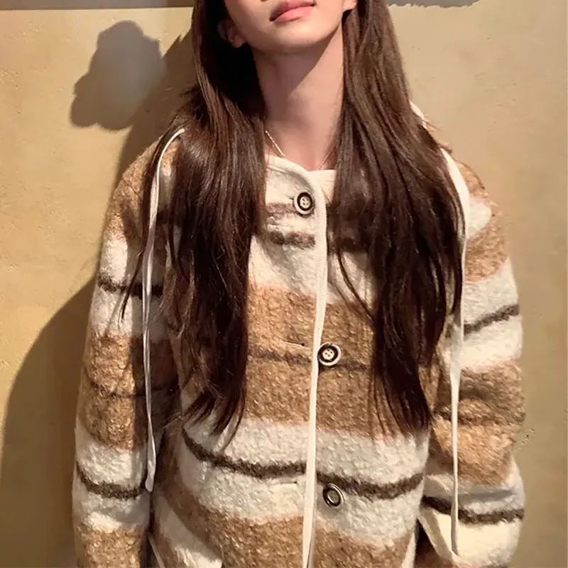 معاطف صوف مخططة بقلنسوة عتيقة غير رسمية لخريف وشتاء جيوب فضفاضة جديدة ملابس نسائية أنيقة ومزيج واحد الصدر