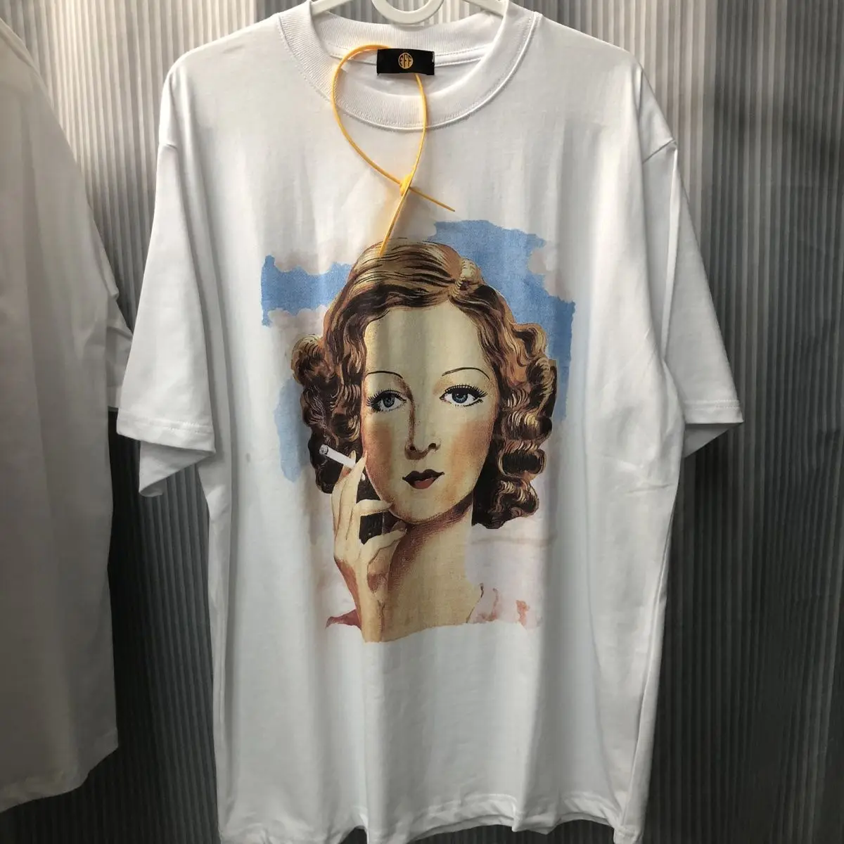 

Футболка свободного кроя с круглым вырезом и коротким рукавом, 230 г, из чистого хлопка, универсальная, модная, с принтом, повседневная, для студентов