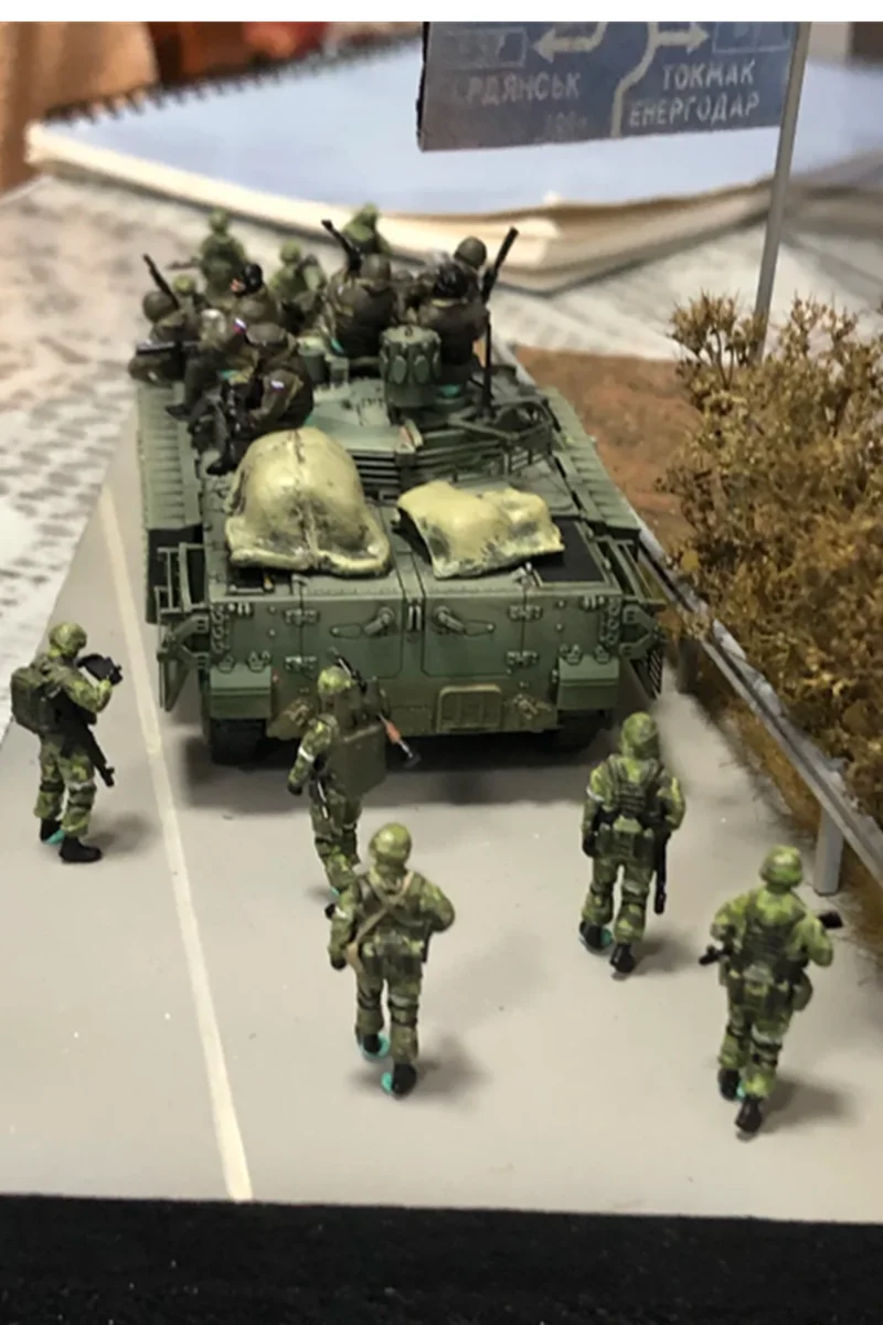 

1/72 Scale Main Battle Tank Russian BMP3M Armored infantry Fighting Vehicle With Roof Wrapping Model Tank Model Collection
