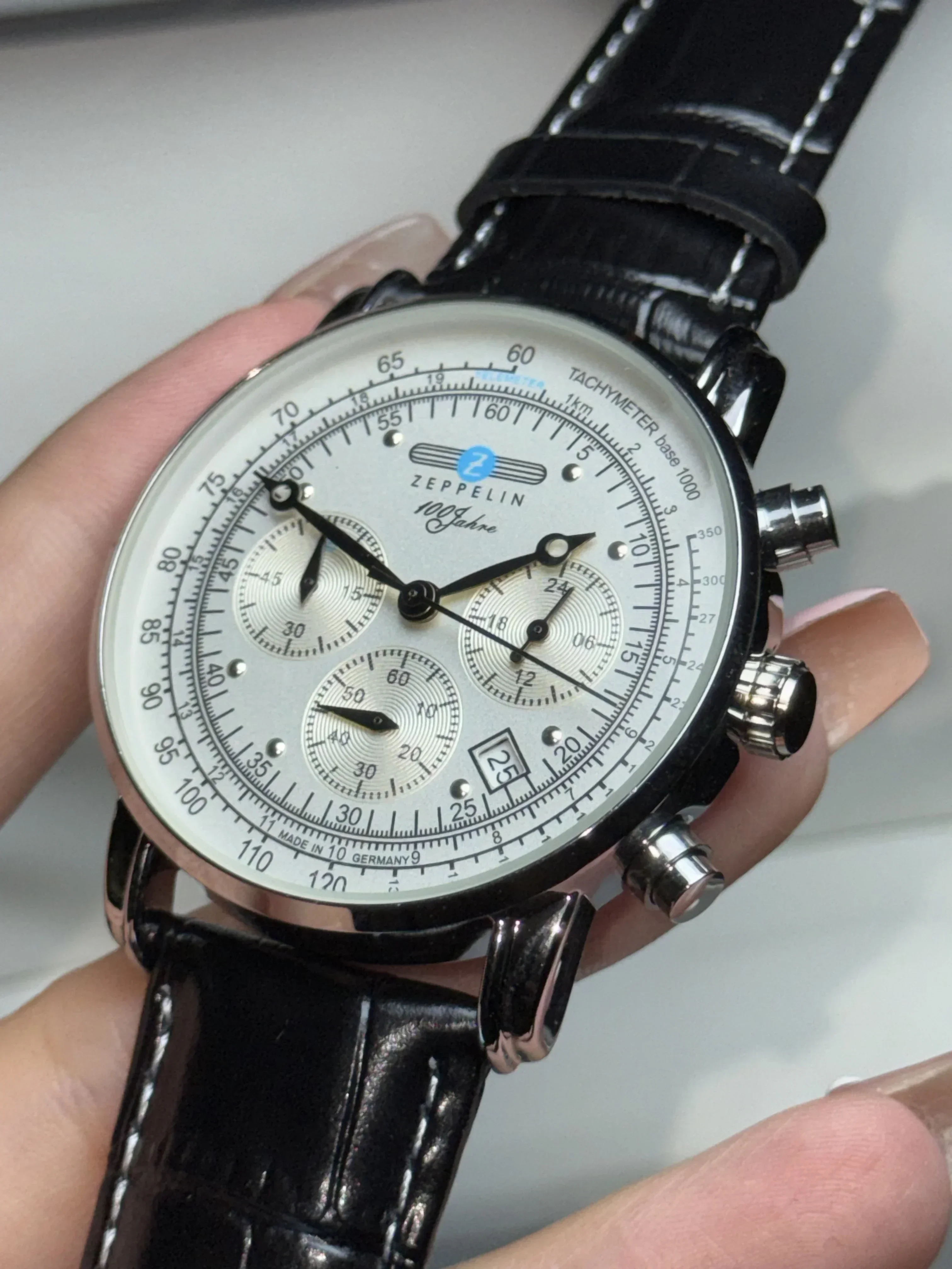2025 New Fashion Watch Zeppelin Luxury Date Men's Watch Commemorative Edition Retro Business Leisure Quartz Watch