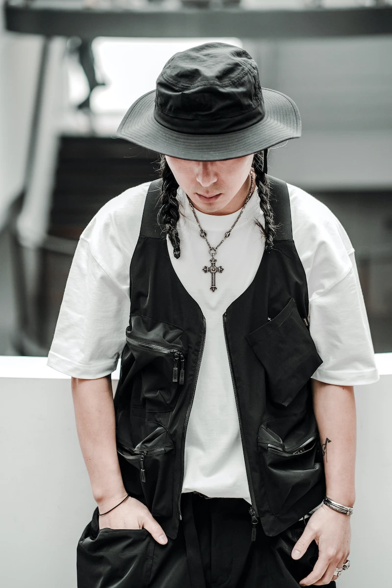 

Functional Outdoor Nylon Vest Simons Bla Waterproof Multi-ket Sle Youth Trendy Regular Thin Four Seasons Use