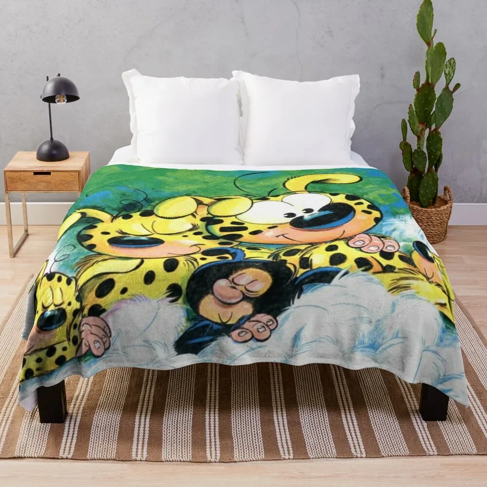 

Marsupilami with family sleeping Throw Blanket for winter Beautifuls Thin Flannel Fabric Blankets