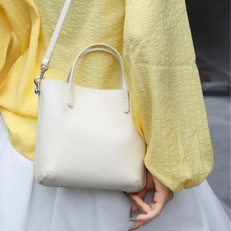 

Стильная кожаная мини-сумочка, маленькая квадратная сумка с отстегивающимся плечевым ремнем, универсальная сумка через плечо для поездок на работу.