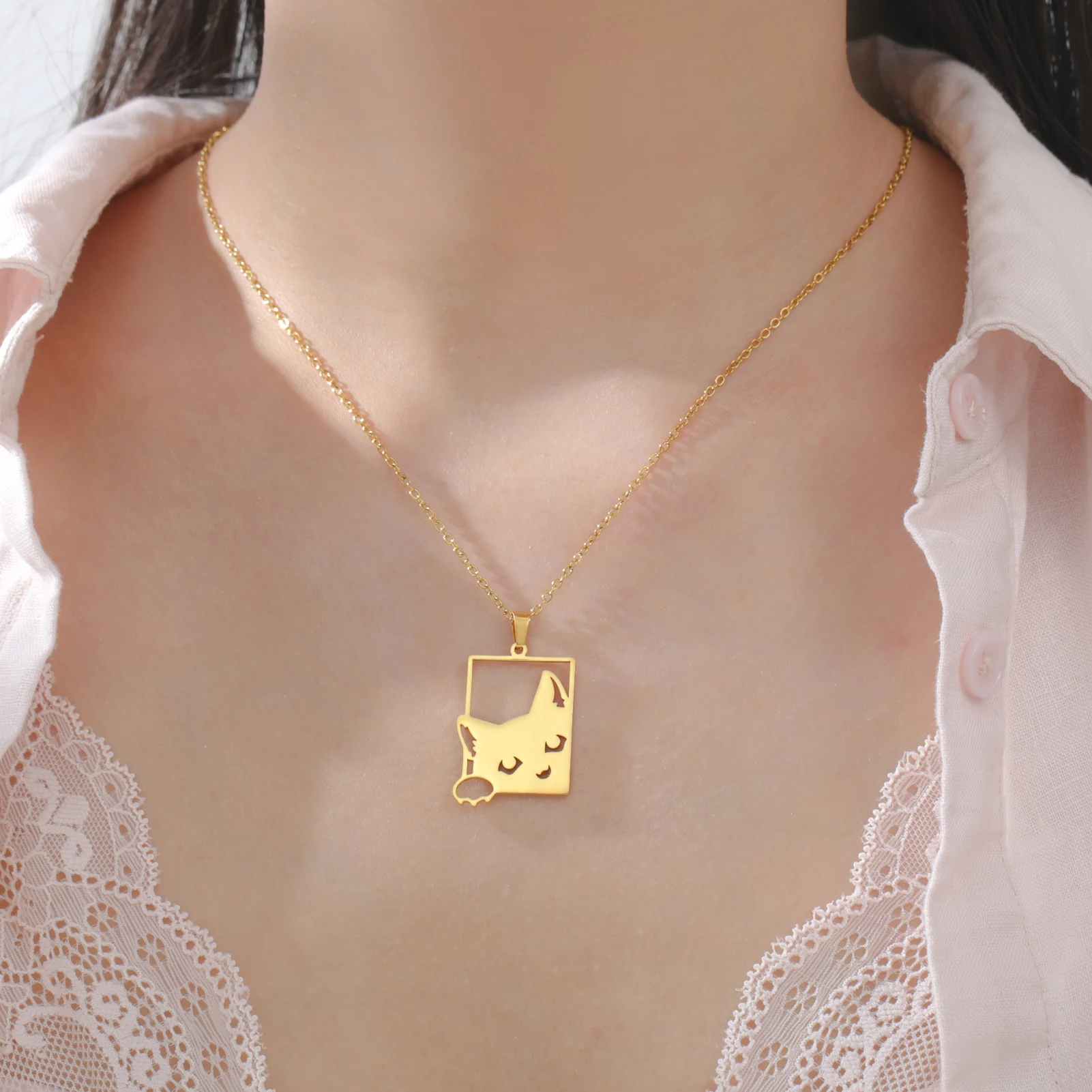 COOLTIME Halskette mit quadratischem Anhänger für Katzen und Kätzchen, Edelstahl, niedliche Katzenpfote, lustige Halskette, Schmuck, Geschenk für Familienmitglieder – Detail 4