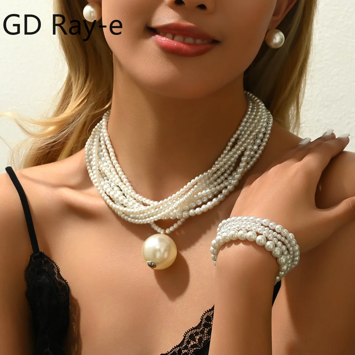 4PCS Charming Pearl…