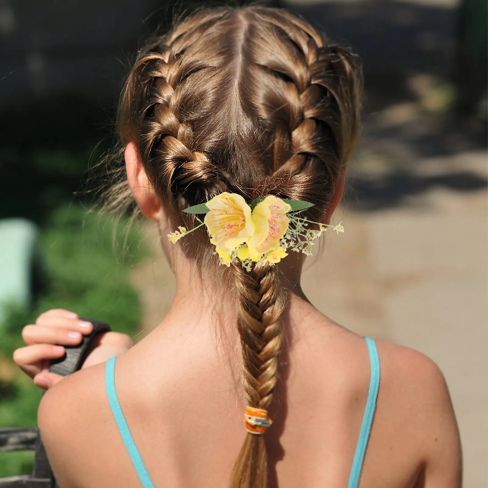 2Pcs Hawaiian Flower Hair Comb Lightweight Secure Tropical Hair Comb for Women Flower Barrette Beach Wedding Bridesmaid Luau