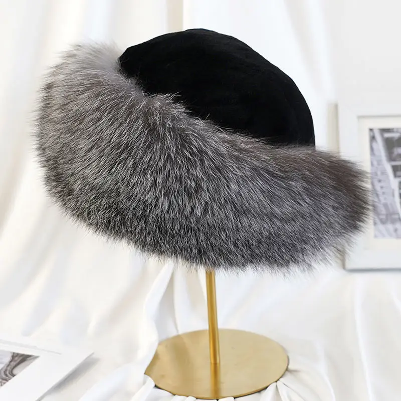 Winter Real Fox Fur Hat For Women Winter Stylish Russian Thick Warm Beanie Women Hat Natural Fluffy Fur Cap Fashion Bomber Hat