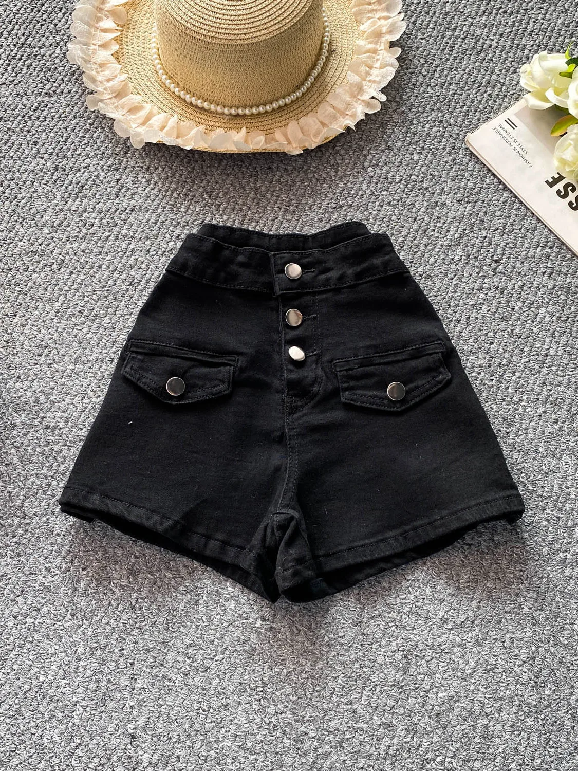 Slimming High Waist American Style Sexy Three Button Short Jeans Women's New Small Size Heightening Super Short Hot Pants