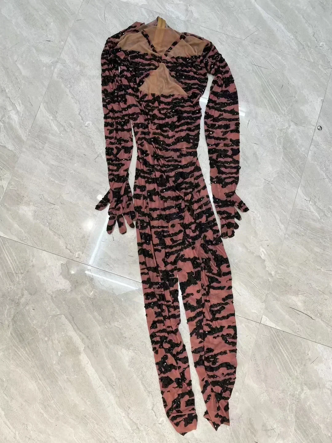 Mono con estampado de leopardo para mujer, peleles ajustados con diamantes de imitación marrones, guantes transparentes, para club nocturno, Bar, puesta en escena, disfraz de Cosplay