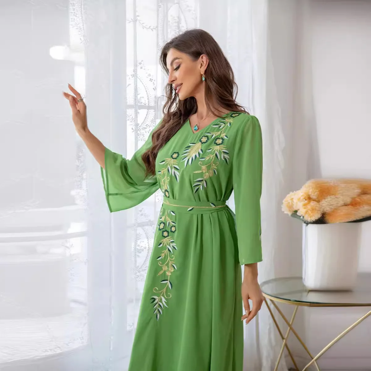 V-neck Embroidery Abayas for Wmen Chiffon Fashion Long Sleeve Muslim Dress Women Casual Holiday Islamic Clothing Robe Kaftan