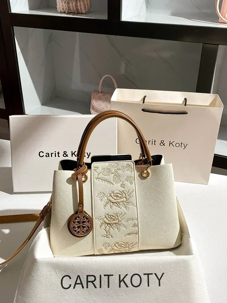 

Vintage and Luxury Handbag with Delicate Embroidery Printing and Pendant Women's Large Capacity and Stylish Tote Bag for Office