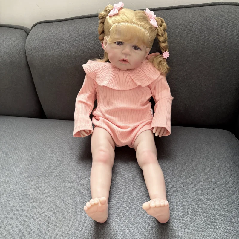24 inch Sandie Zacht Katoen Lichaam Handwortel Blond Haar Levensechte Reborn Pop Meerdere Lagen Schilderen 3D Huid Zichtbare Aderen Kunstpop