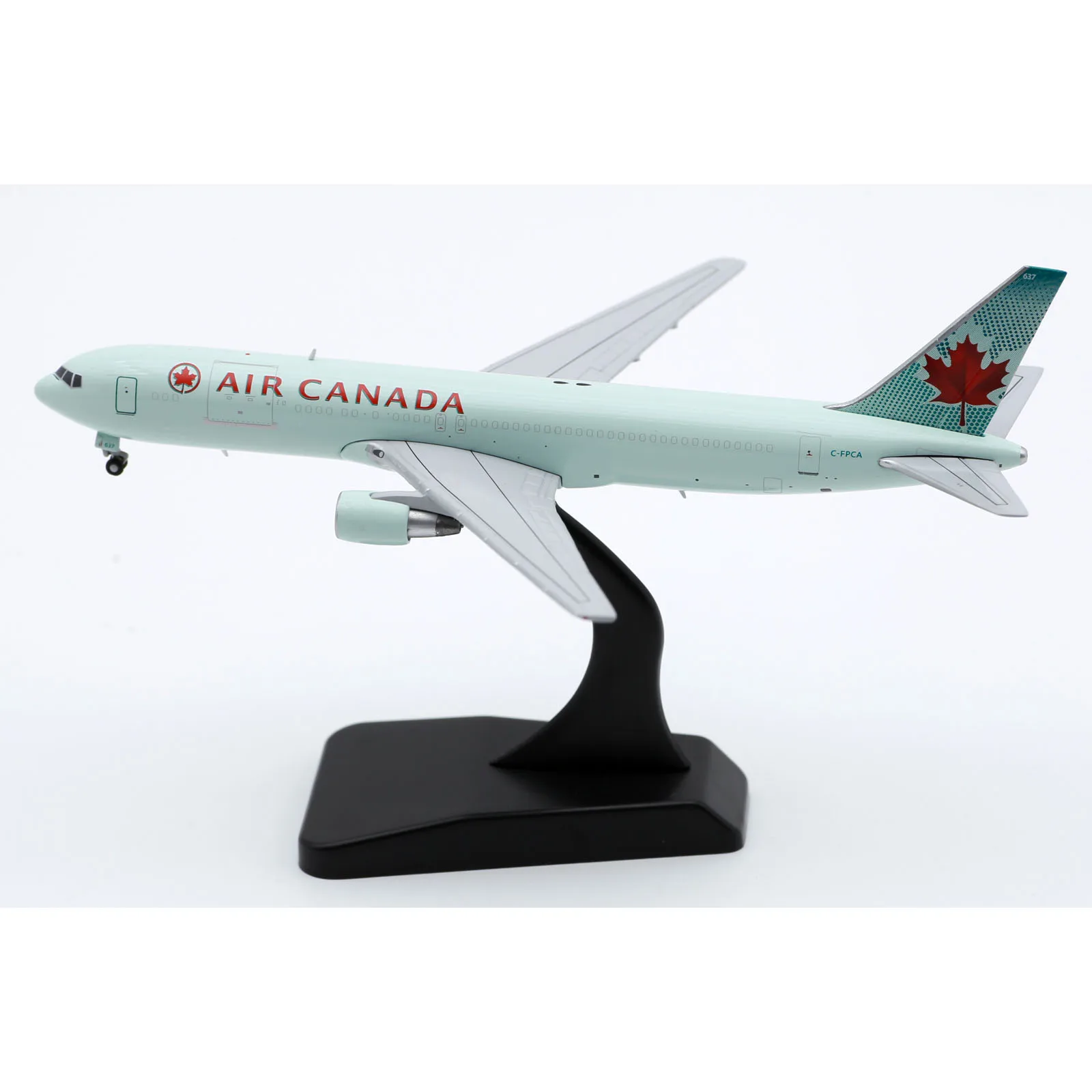 XX4498 Alloy Collectible Plane Gift JC Wings 1:400 Air Canada Cargo Boeing B767-300(BCF) Diecast Aircraft Jet Model C-FPCA